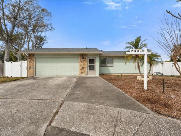 60 DURHAM COURT, PALM HARBOR, FL 34683