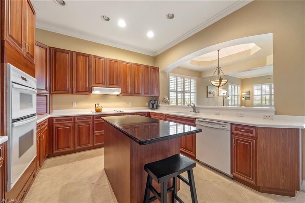 5921 Tarpon Gardens Cir, Unit 201, Cape Coral, FL 33914 Photo