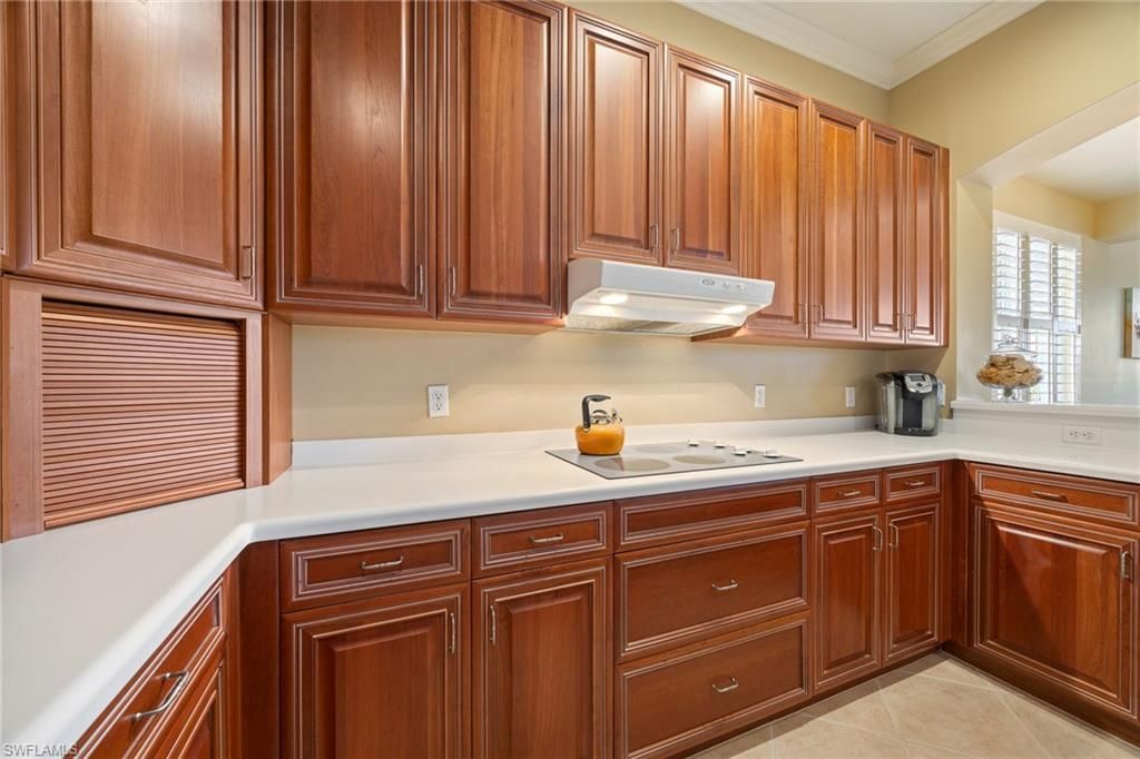 5921 Tarpon Gardens Cir, Unit 201, Cape Coral, FL 33914 Photo