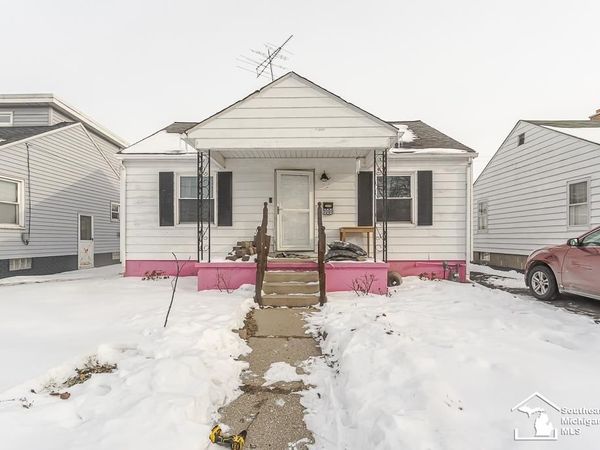 1008 Maple Avenue, Monroe, MI 48162