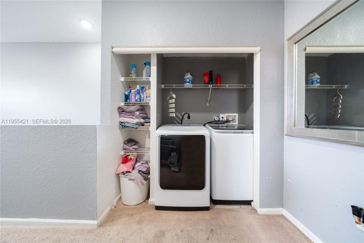 1097 NE 40th Rd, Homestead, FL 33033 Photo