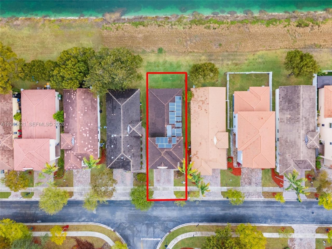 1097 NE 40th Rd , Homestead, FL 33033 Photo