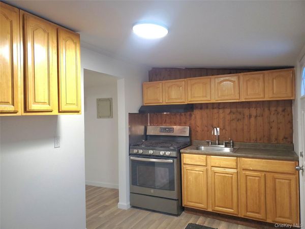 4 Poplar Street, Unit B, Greenwood Lake, NY 10925