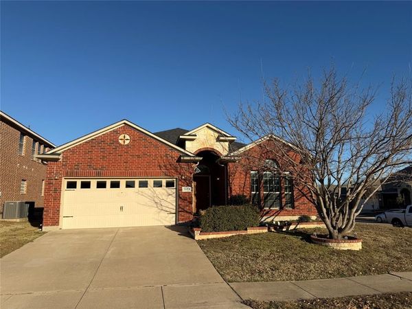 7823 Black Willow Lane, Arlington, TX 76002