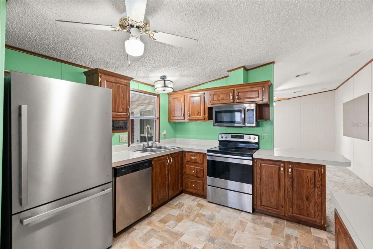 4122 Myrtle Oak Court, Unit 851, Zellwood, FL 32798 Photo