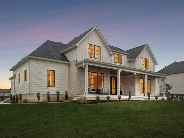 3000 Ora Ln, Spring Hill, TN 37174