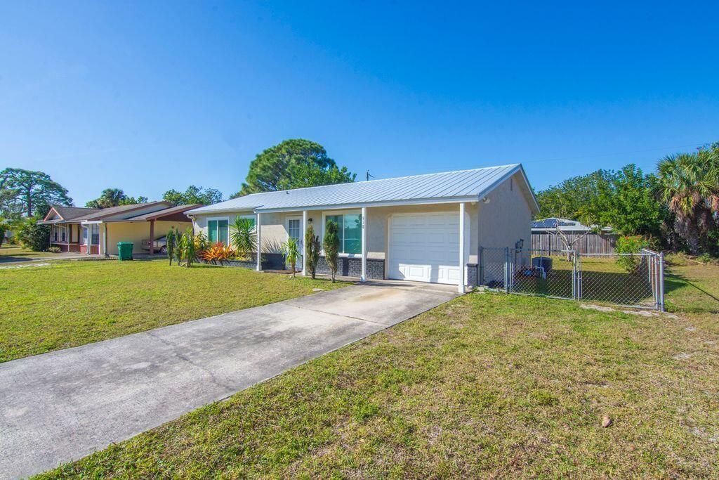 918 Schumann Drive, Sebastian, FL 32958 Photo