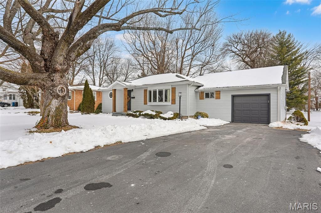 1808 N 15th Street, Swansea, IL 62226 Main Photo