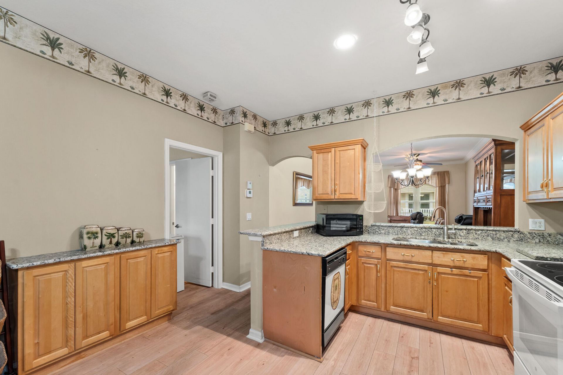 579 NW San Remo Circle, Port Saint Lucie, FL 34986 Photo