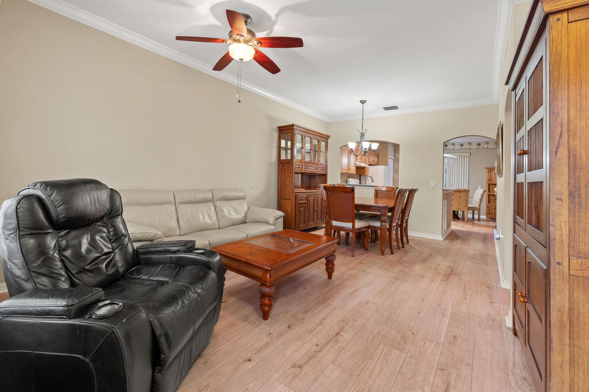 579 NW San Remo Circle, Port Saint Lucie, FL 34986 Photo