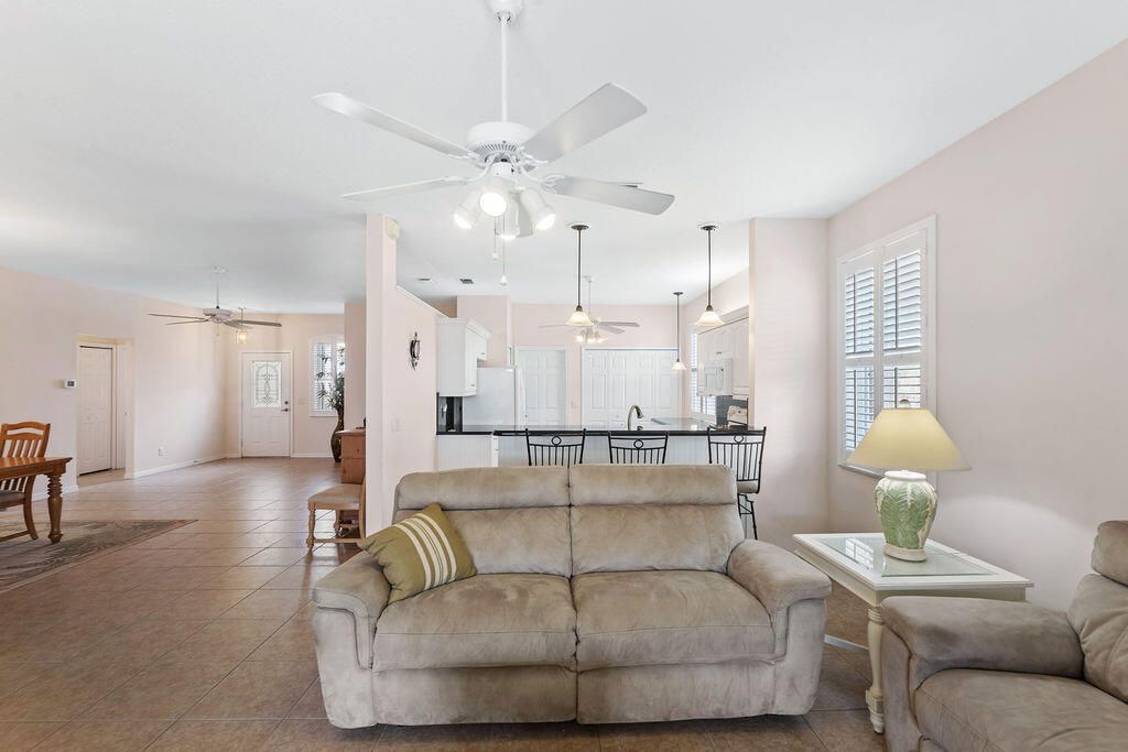 245 NW Zanzibar Place, Port Saint Lucie, FL 34986 Photo