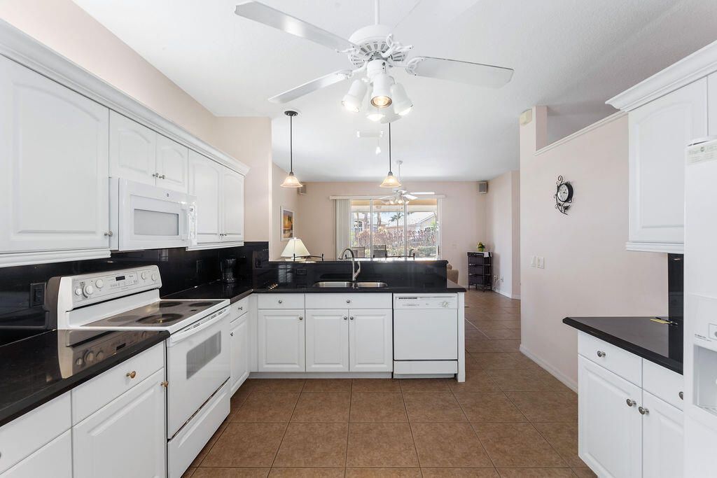 245 NW Zanzibar Place, Port Saint Lucie, FL 34986 Photo