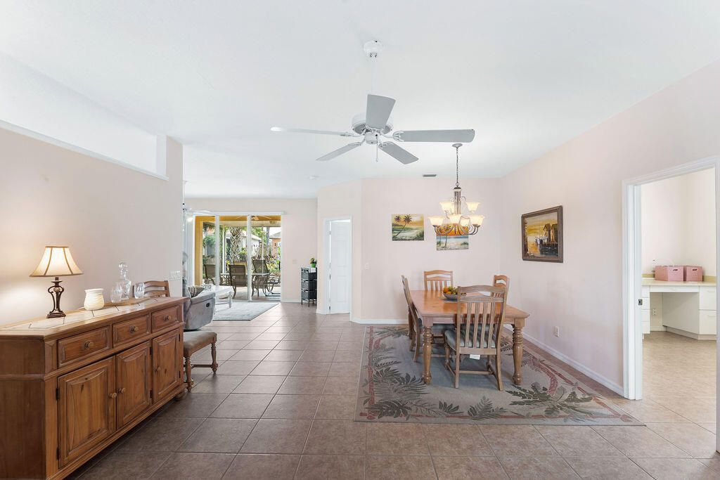 245 NW Zanzibar Place, Port Saint Lucie, FL 34986 Photo