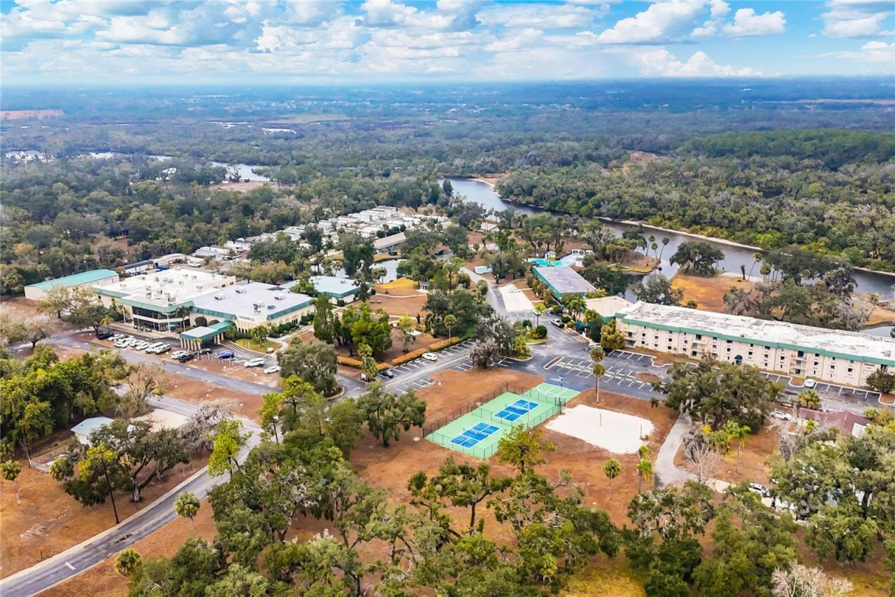 1111 W Faith Circle, Unit 1006, Bradenton, FL 34212 Photo