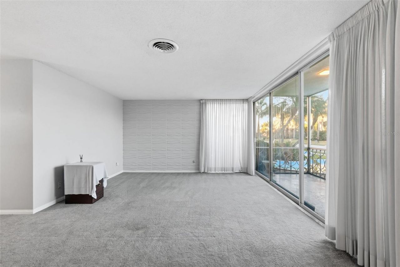 1000 N Shore Drive Ne, Unit 2, Saint Petersburg, FL 33701 Photo