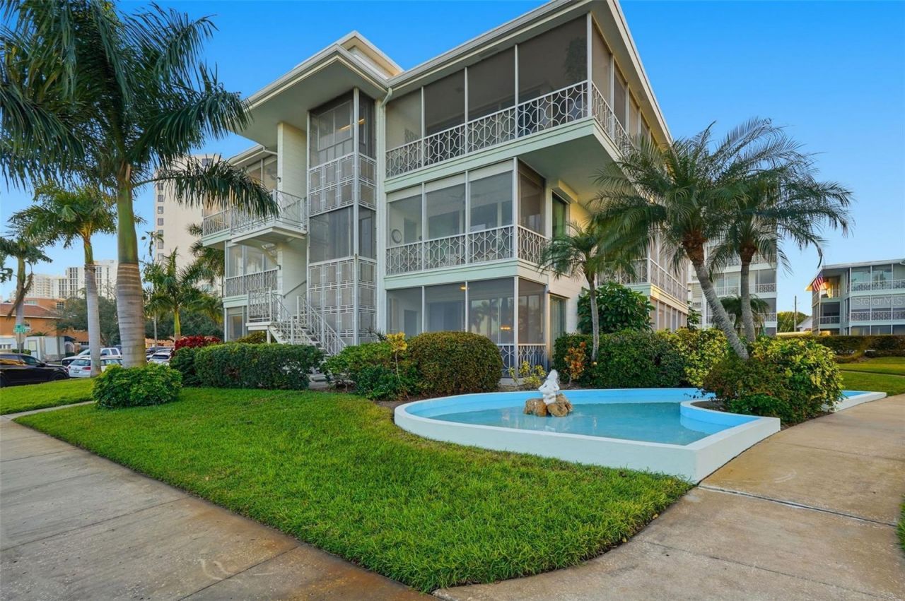 1000 N Shore Drive Ne, Unit 2, Saint Petersburg, FL 33701 Photo