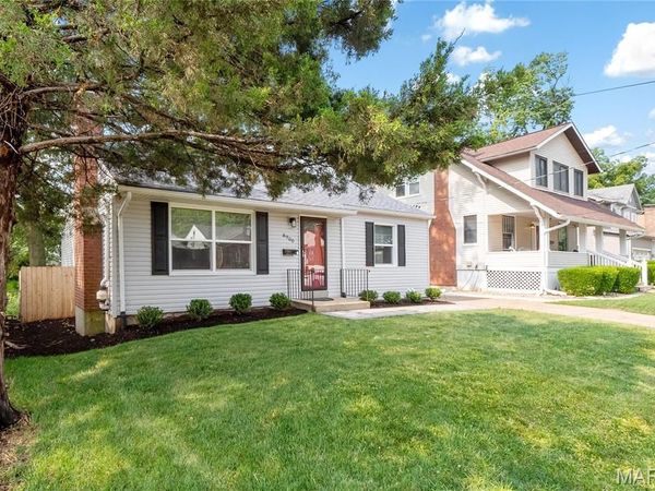 8900 Moritz Avenue, St Louis, MO 63144