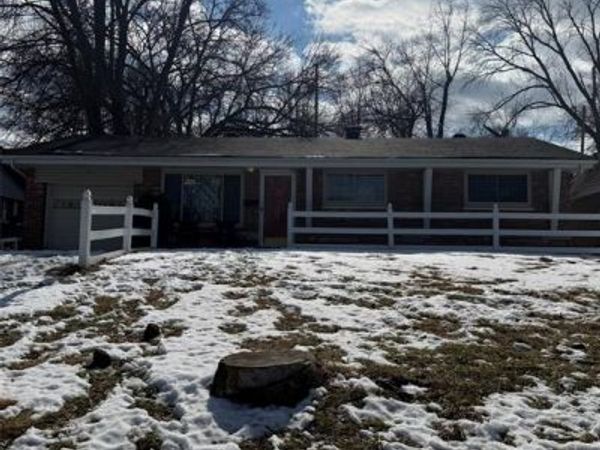 900 Marias Drive, Bellefontaine Nghbrs, MO 63137