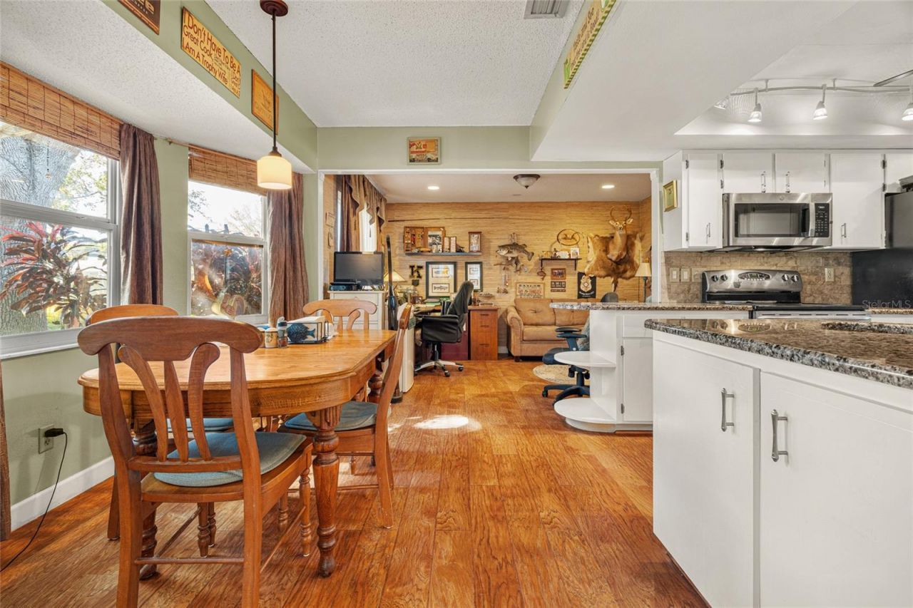 3601 18th Avenue W, Bradenton, FL 34205 Photo