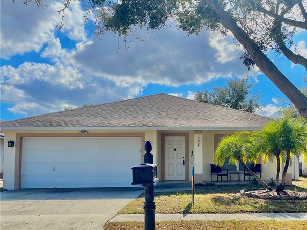2209 PLEASURE RUN DRIVE, RUSKIN, FL 33570