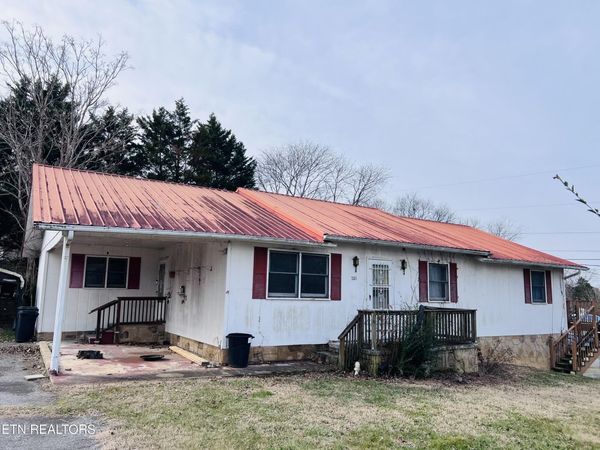 701 Musterfield Rd, Newport, TN 37821