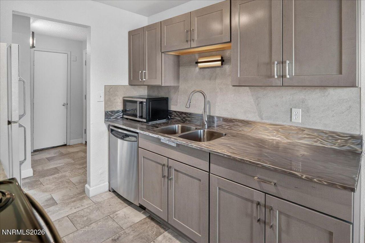 3920 Clear Acre Lane, Unit APT 96, Reno, NV 89512 Photo