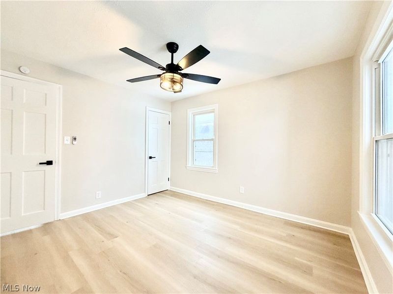 16301 Invermere Avenue, Cleveland, OH 44128 Photo 10