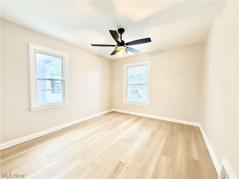 16301 Invermere Avenue, Cleveland, OH 44128 Photo 14