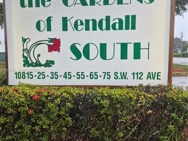 10855 SW 112th Ave, Unit 311, Miami, FL 33176