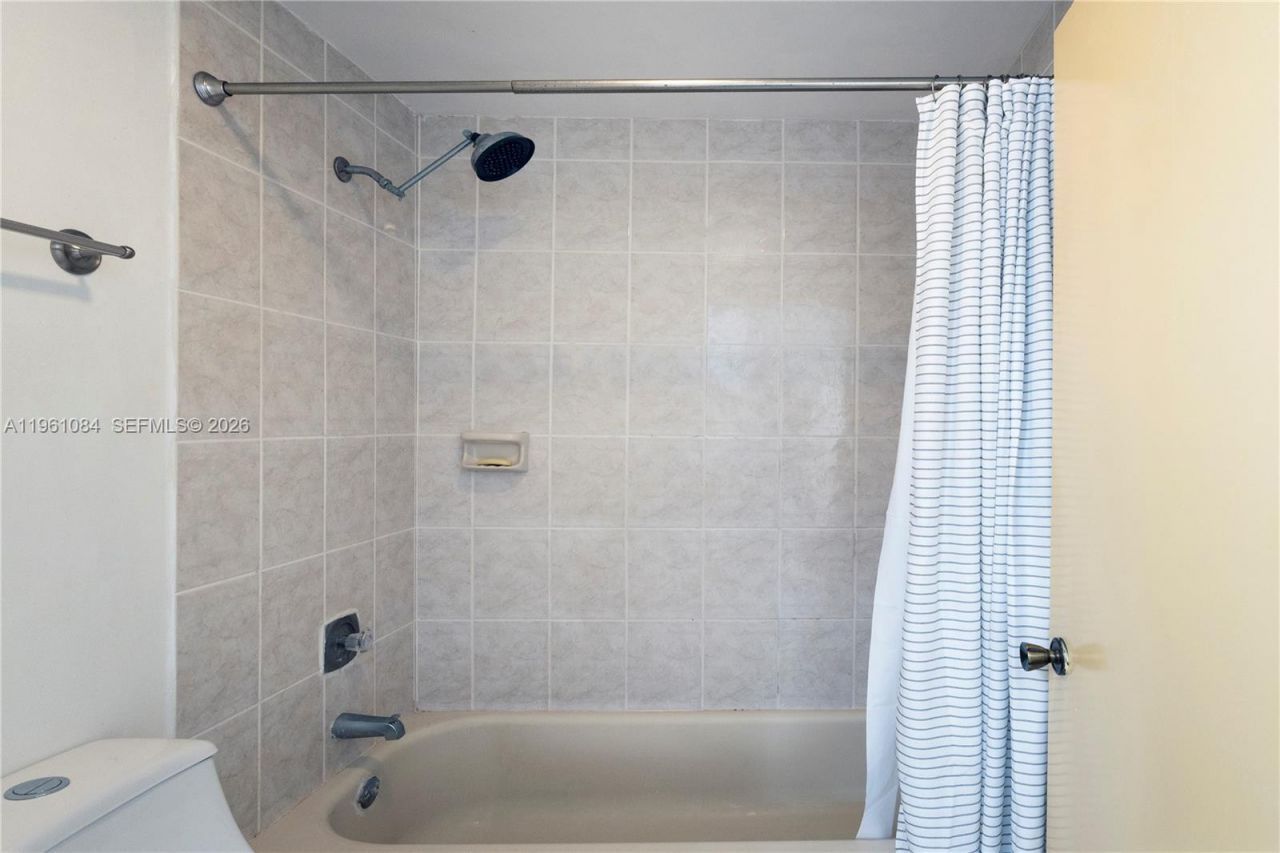 10855 SW 112th Ave, Unit 311, Miami, FL 33176 Photo