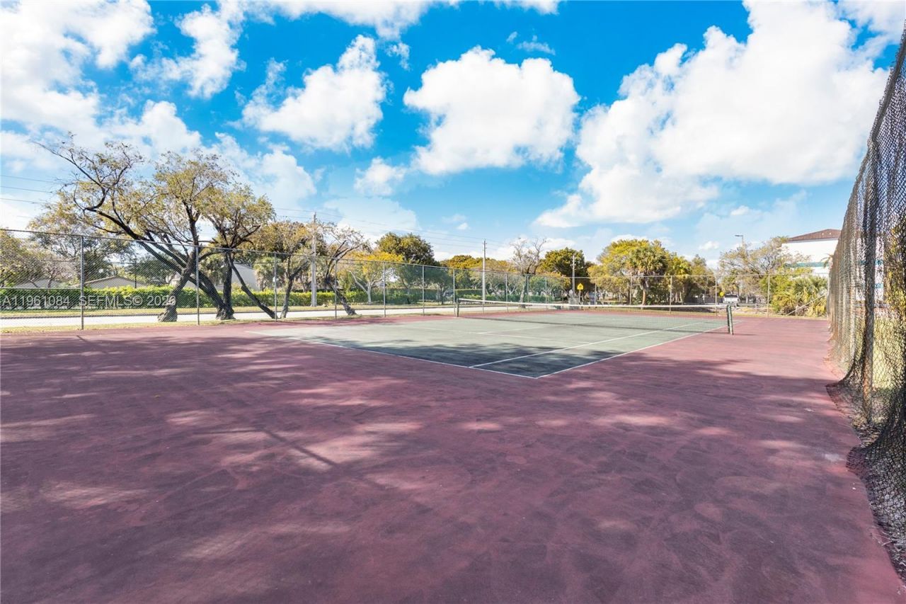 10855 SW 112th Ave, Unit 311, Miami, FL 33176 Photo