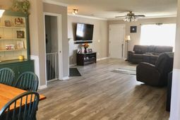 128 Tyron Road photo 4