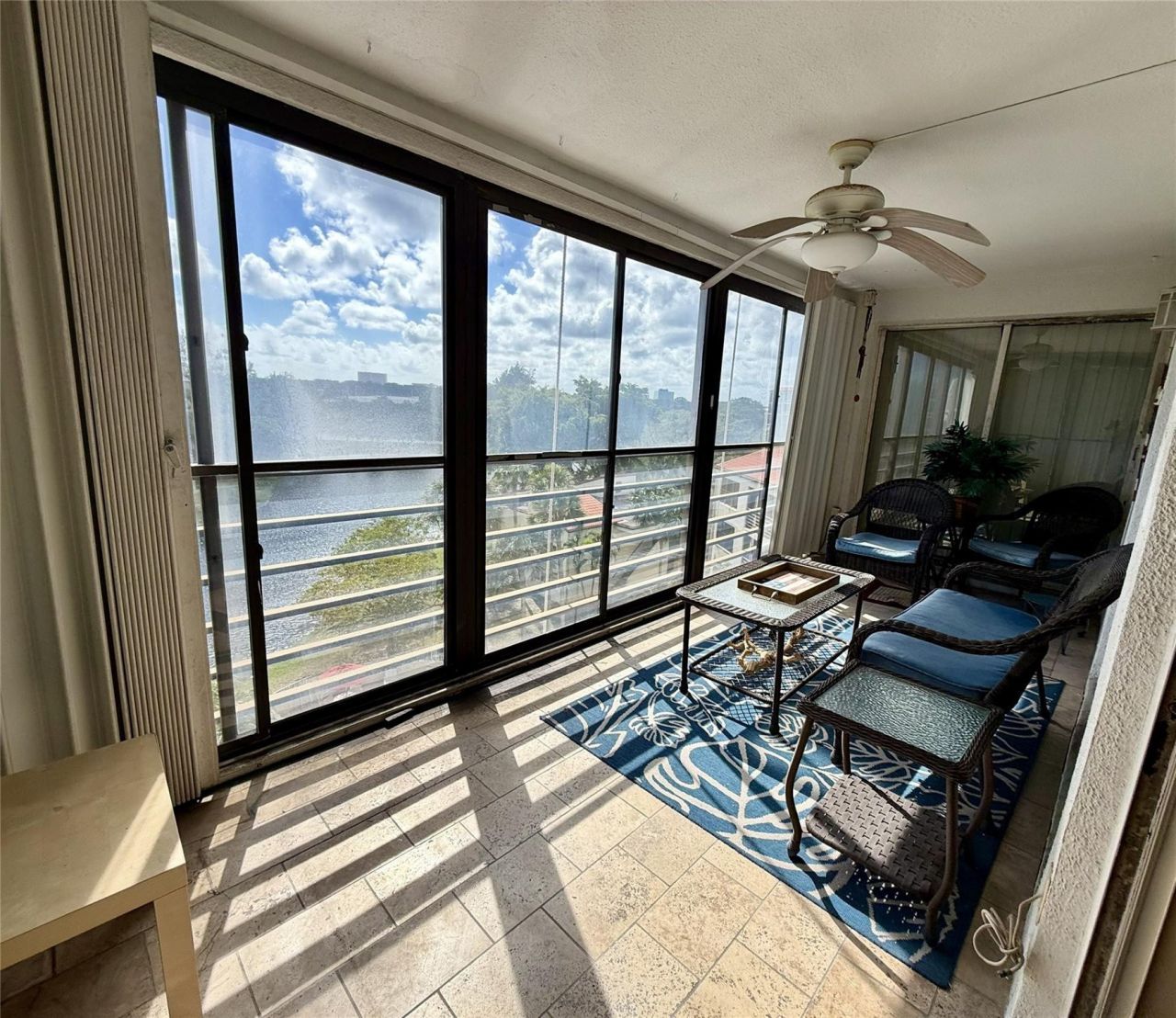 2304 S Cypress Bend Drive, Unit 615, Pompano Beach, FL 33069 Photo