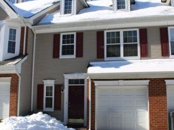 2 Washington Ct, Montville, NJ 07082