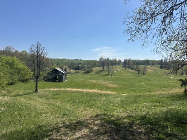 515 Jericho Rd , Quebeck, TN 38579