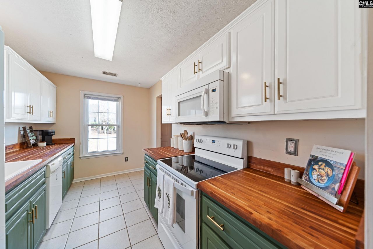 115 Bennock Mill Court  Photo 6