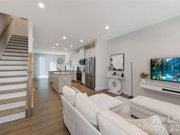 4820 Chastain Avenue, Charlotte, NC 28217