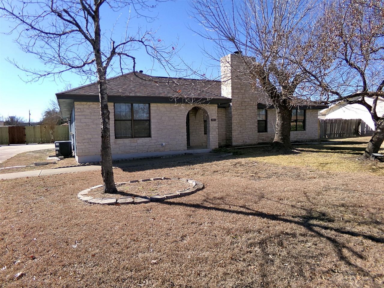 1913 Killarney Dr, Leander, TX 78641 Main Photo