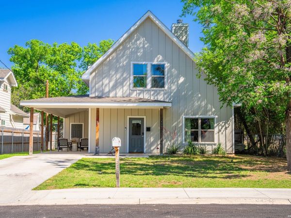 430 c, Kerrville, TX 78028