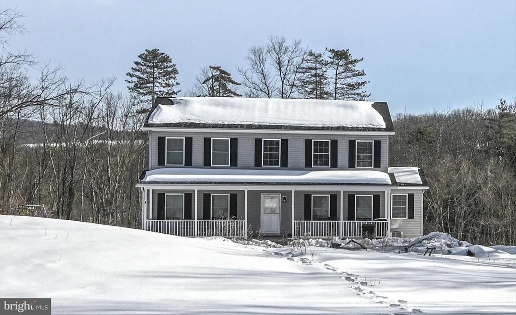 77 SKY HIGH LANE, NEW RINGGOLD, PA 17960