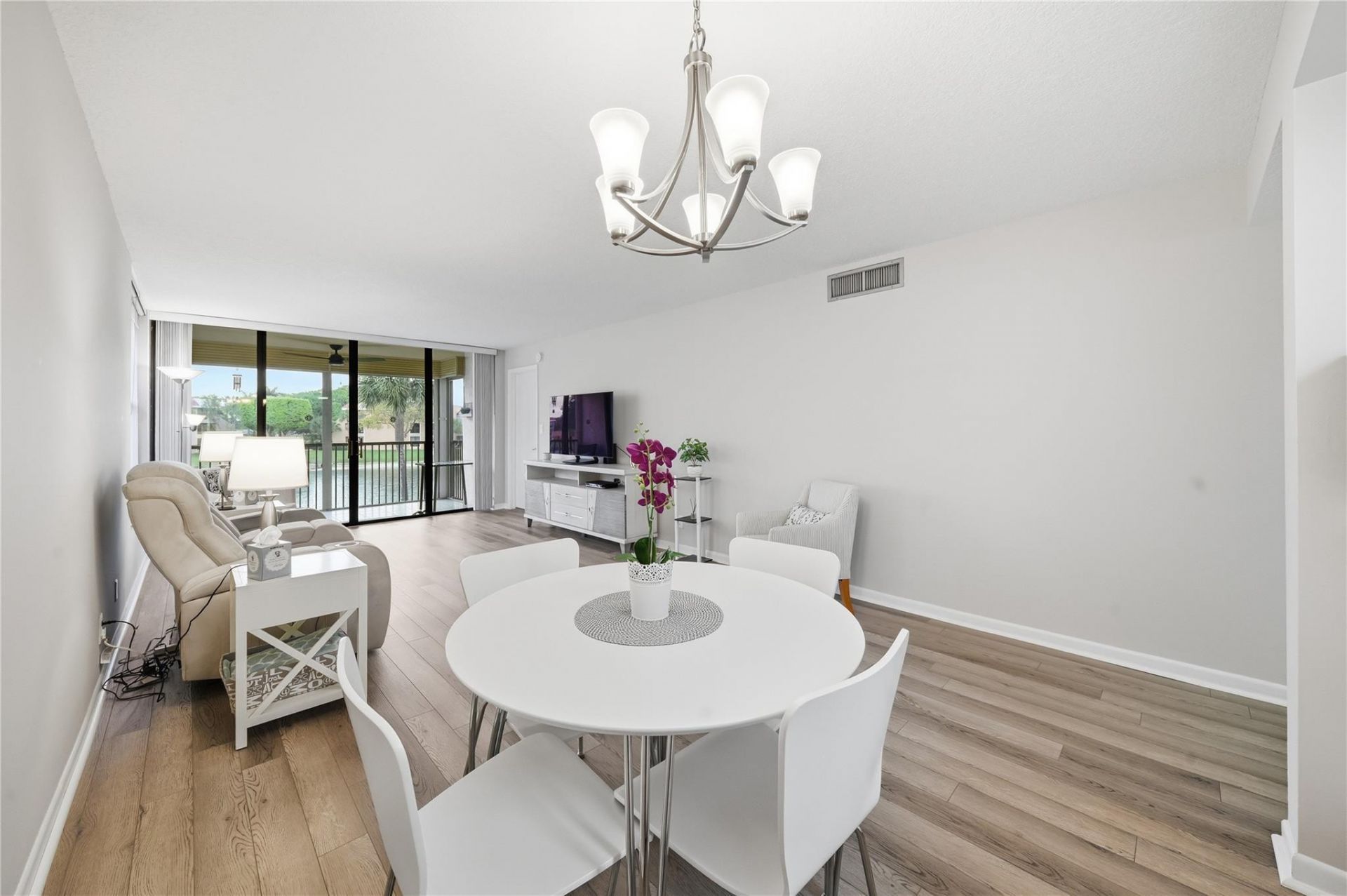 6524 Coral Lake Drive, Unit 212, Margate, FL 33063 Photo