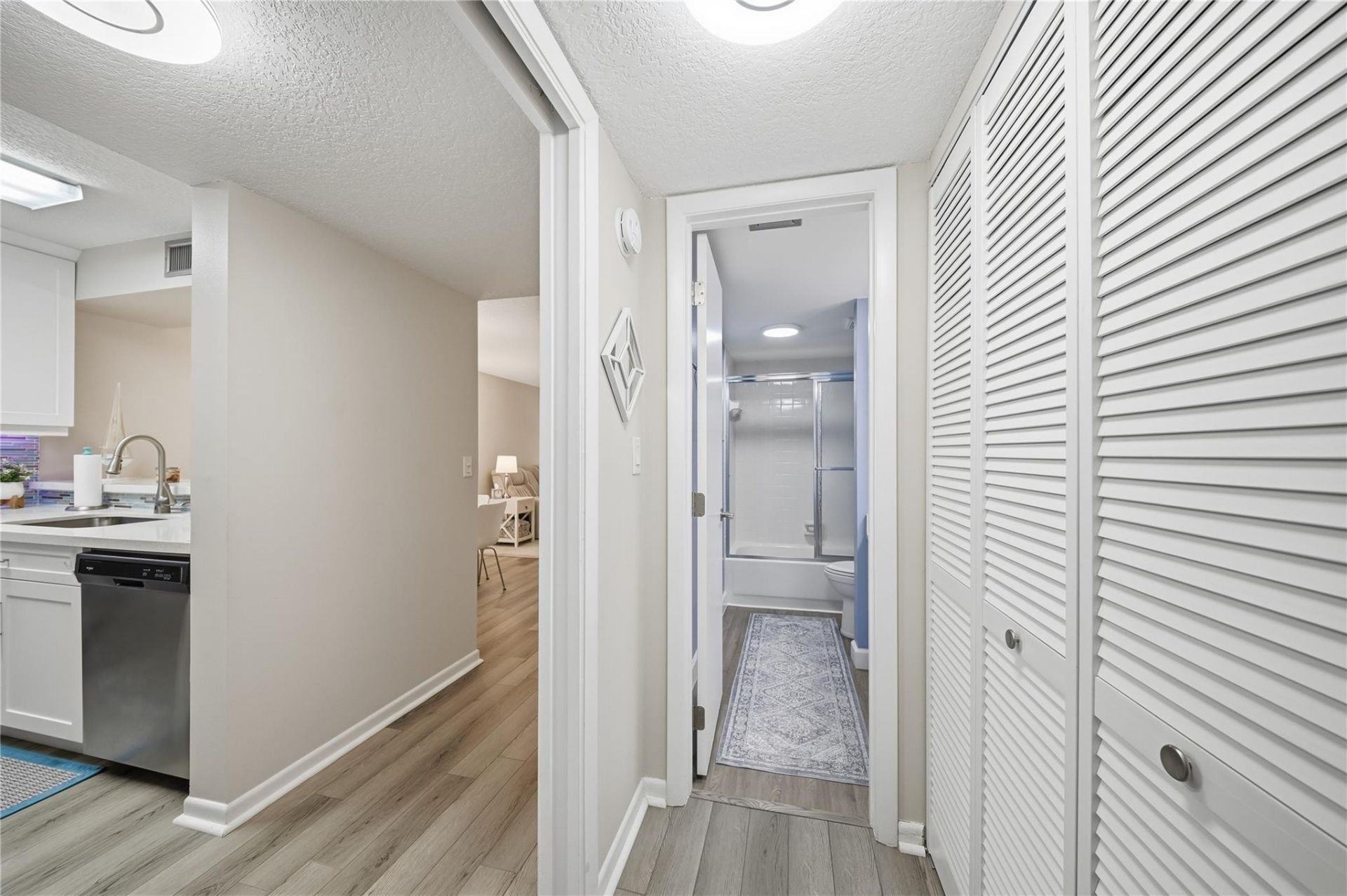 6524 Coral Lake Drive, Unit 212, Margate, FL 33063 Photo