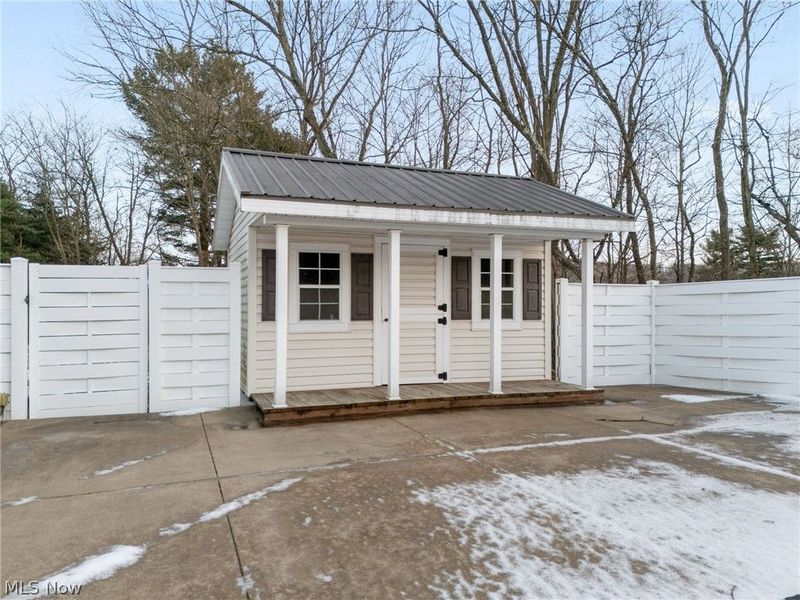 5126 Easton Street NW, Malvern, OH 44644 Photo 29