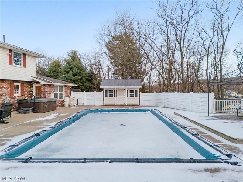 5126 Easton Street NW, Malvern, OH 44644 Photo 4