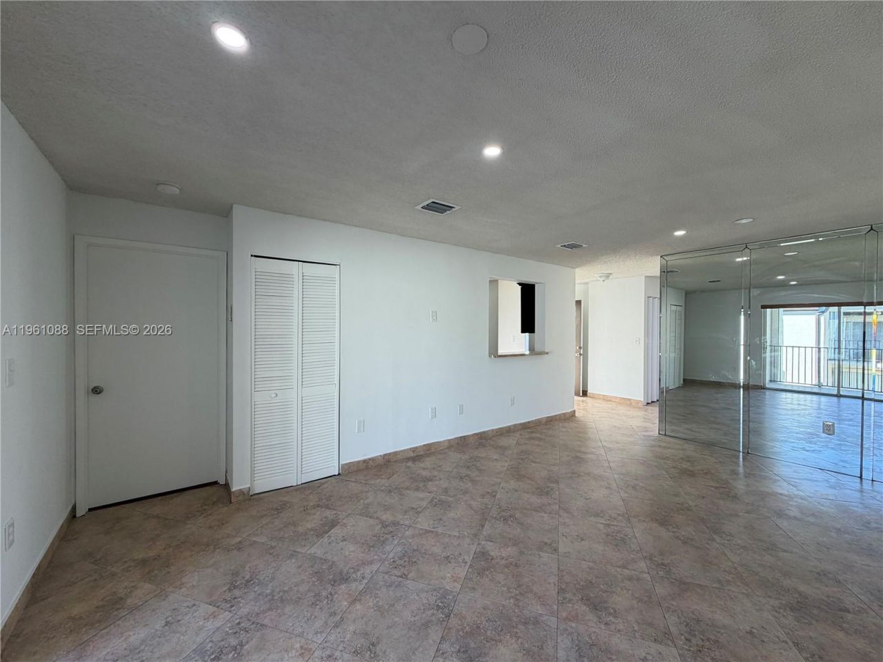1181 NW 125th Pl, Unit 203, Miami, FL 33182 Photo