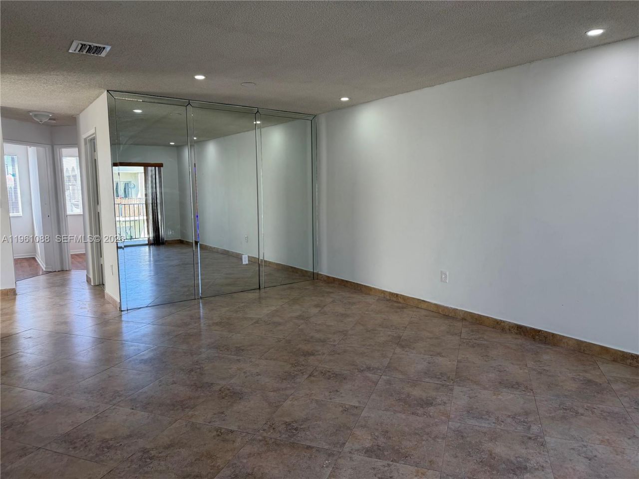 1181 NW 125th Pl, Unit 203, Miami, FL 33182 Photo