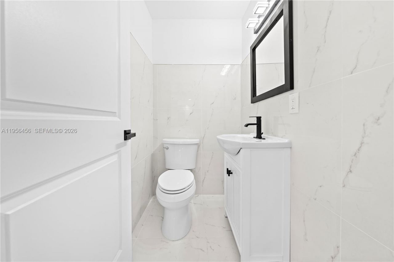 405 Bontona Ave , Fort Lauderdale, FL 33301 Photo