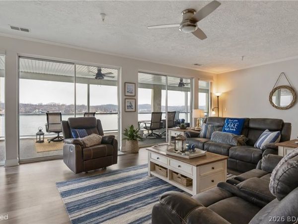 248 Plaza Gardens Court, Unit 5A, Camdenton, MO 65020