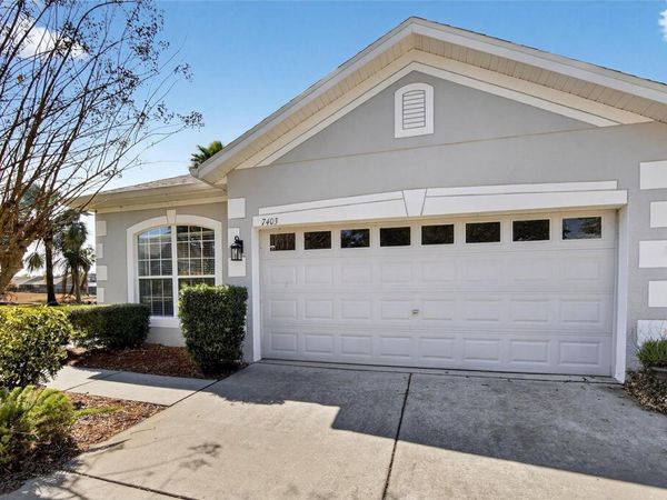 7403 SURREY WOOD LANE, APOLLO BEACH, FL 33572