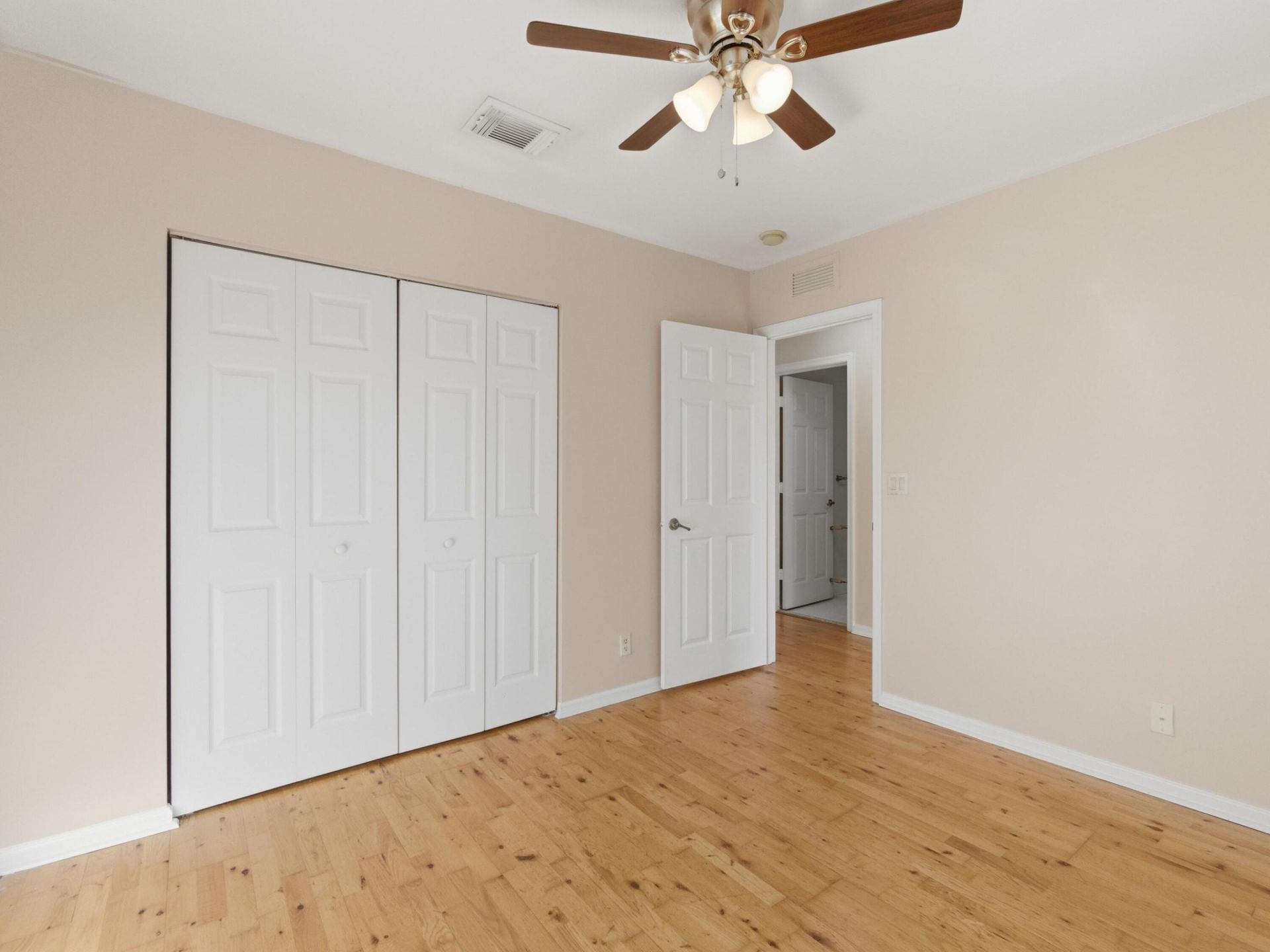 9212 Lily Bank Court, Riviera Beach, FL 33407 Photo